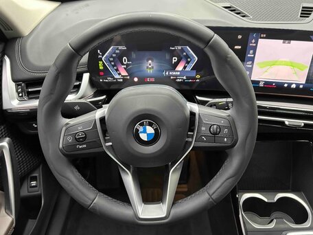 2023 BMW X1 Long 20Li sDrive III (U11/U12), белый, 2903000 рублей, вид 4