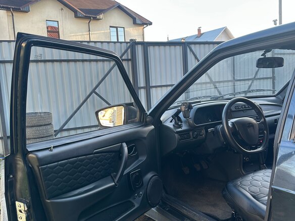2006 Lada (ВАЗ) 2115, чёрный, 215000 рублей - вид 8