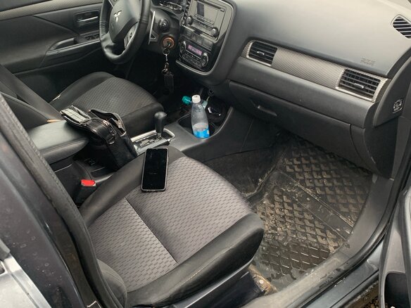 2013 Mitsubishi Outlander III, серый, 1020000 рублей - вид 4