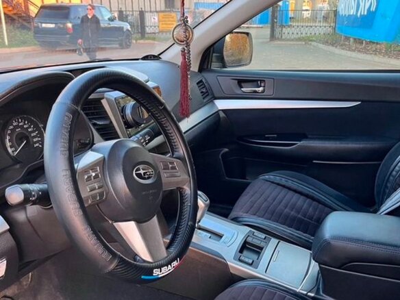 2011 Subaru Outback IV, чёрный, 1100000 рублей - вид 9