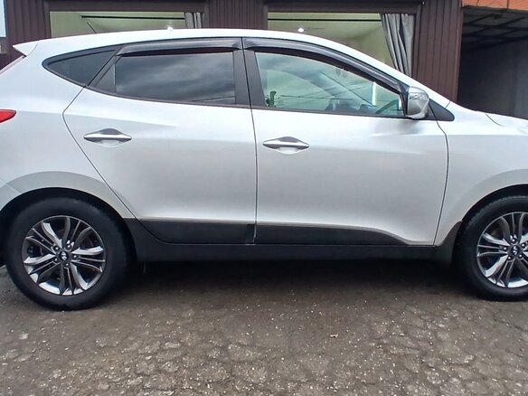 2014 Hyundai ix35 I Рестайлинг, серебристый, 1450000 рублей - вид 1