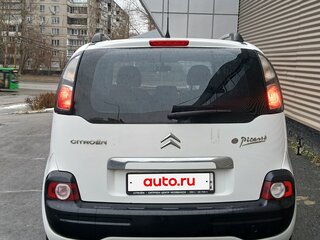2011 Citroen C3 Picasso I, белый, 430000 рублей, вид 4