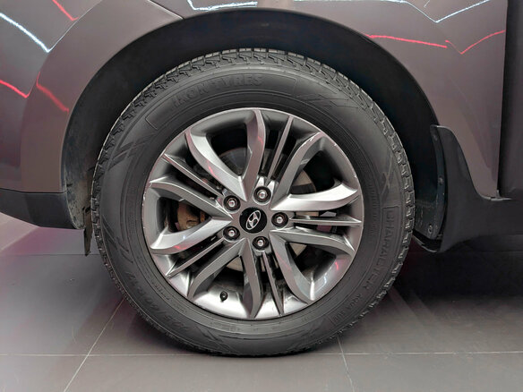 2013 Hyundai ix35 I Рестайлинг, коричневый, 1490000 рублей - вид 13