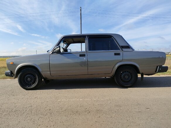 2011 Lada (ВАЗ) 2107, серый, 350000 рублей - вид 5