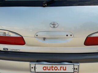 1999 Toyota Estima Lucida I, серебристый, 975000 рублей, вид 3