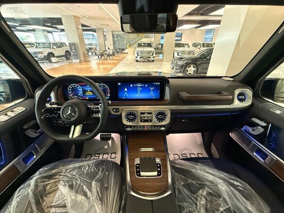 2026 Mercedes-Benz G-Класс 450 d III (W465) Рестайлинг, чёрный, 17000000 рублей - вид 8