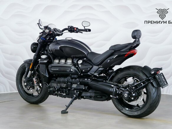 2026 Triumph Rocket 3, чёрный, 3299000 рублей - вид 7