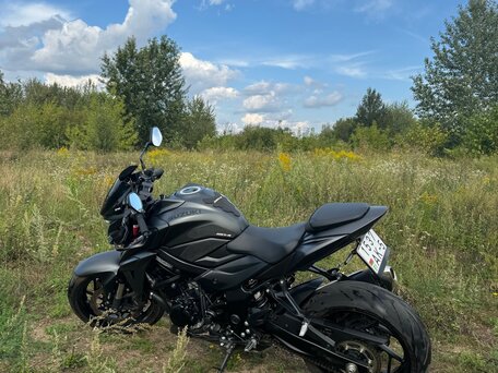 2022 Suzuki GSX-S 750, чёрный, 1000000 рублей, вид 2