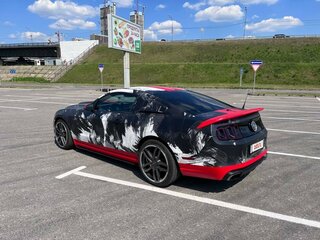 2012 Ford Mustang V Рестайлинг, синий, 5500000 рублей, вид 4