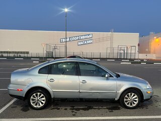 2001 Volkswagen Passat B5 Рестайлинг, голубой, 225000 рублей, вид 3