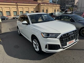 2020 Audi Q7 45 TFSI II (4M) Рестайлинг, белый, 4299000 рублей, вид 3