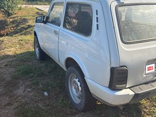 2005 Lada (ВАЗ) 2121 (4x4) I Рестайлинг, белый, 270000 рублей, вид 2