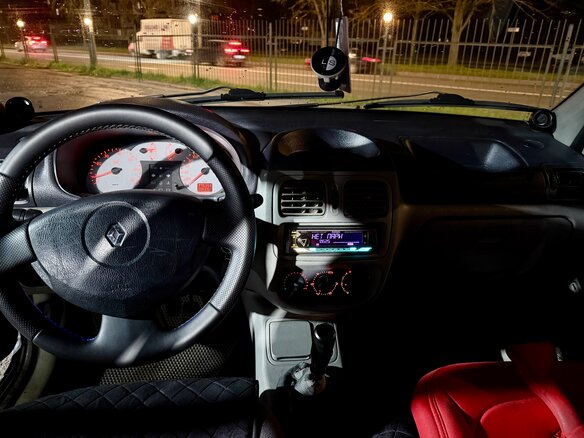 2005 Renault Symbol I Рестайлинг, чёрный, 240000 рублей - вид 7