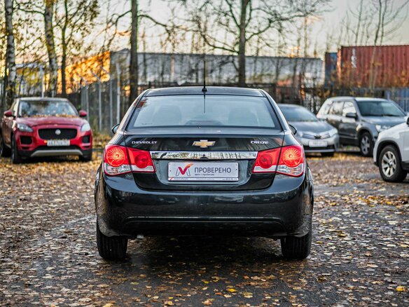 2012 Chevrolet Cruze I, чёрный, 570000 рублей - вид 3
