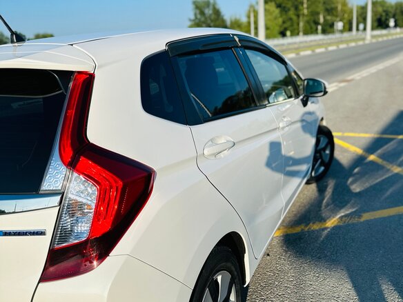 2015 Honda Fit III, белый, 1150000 рублей - вид 7