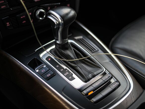 2012 Audi Q5 I (8R) Рестайлинг, чёрный, 1699000 рублей - вид 7