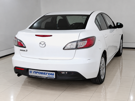 2011 Mazda 3 II (BL) Рестайлинг, белый, 725000 рублей, вид 4