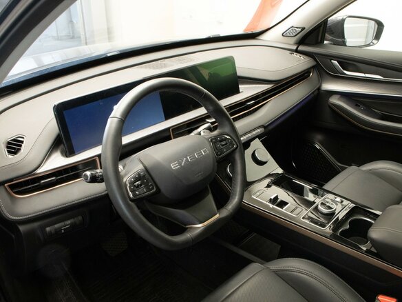 2023 Exeed LX I Рестайлинг, серый, 2149000 рублей - вид 6