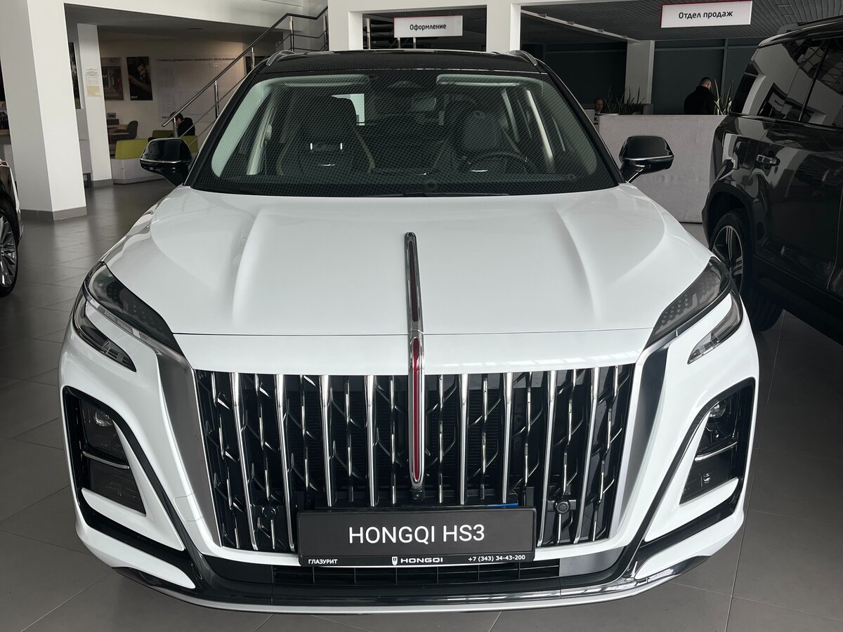 Открыть фотографии: Hongqi HS3