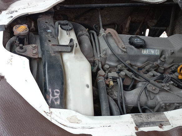 1991 Toyota Dyna, серый, 1100000 рублей - вид 13