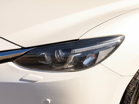 2017 Mazda 6 III (GJ) Рестайлинг, белый, 1545000 рублей - вид 10