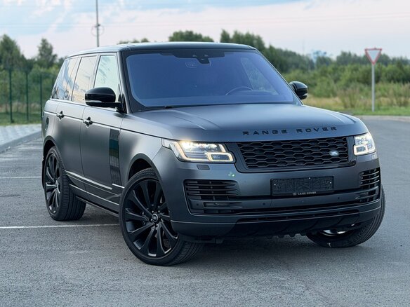 2019 Land Rover Range Rover IV Рестайлинг, серый, 6890000 рублей - вид 2