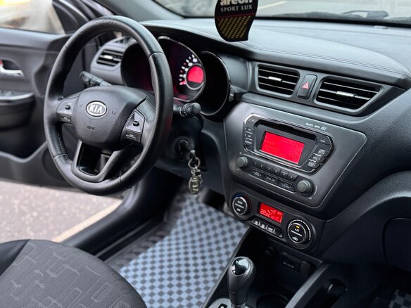 2012 Kia Rio 4-speed III, серый, 647000 рублей - вид 16