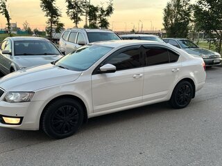 2015 Skoda Octavia III (A7), белый, 830000 рублей, вид 2