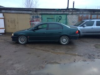 1998 Toyota Avensis I, зелёный, 250000 рублей, вид 1