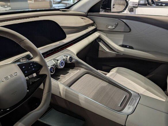 2025 Exeed RX, серый, 4893008 рублей - вид 7
