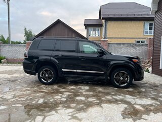 2008 Toyota Land Cruiser 200 Series, чёрный, 2800000 рублей, вид 2