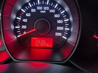 2013 Kia Rio 5-speed III, серый, 1000000 рублей, вид 3