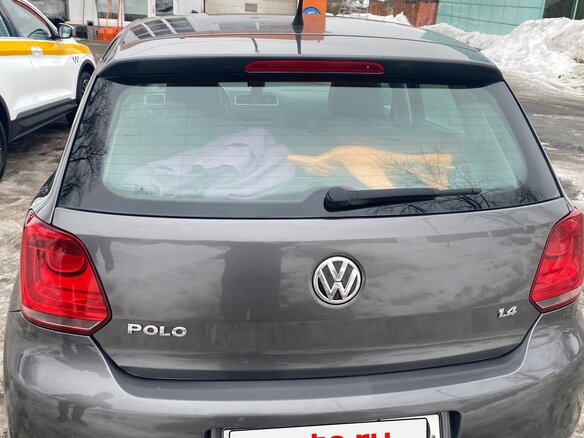 2010 Volkswagen Polo V, серый, 600000 рублей - вид 8