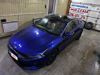 2020 Kia K5 III, синий, 2550000 рублей, вид 3