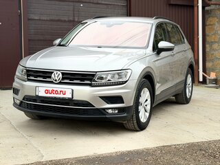 2019 Volkswagen Tiguan II, серый, 2000000 рублей, вид 3