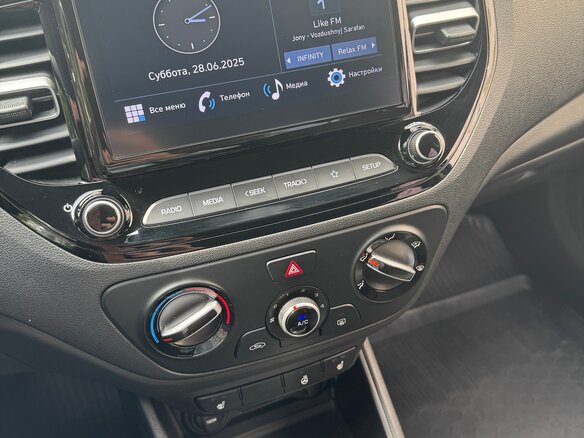 2022 Hyundai Solaris II Рестайлинг, синий, 1370000 рублей - вид 11
