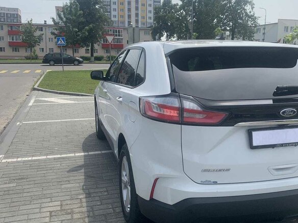 2019 Ford Edge II Рестайлинг, белый, 1810000 рублей - вид 5