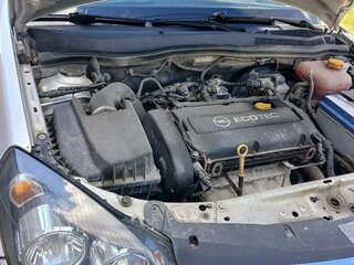 2012 Opel Astra H Рестайлинг, серебристый, 650000 рублей, вид 3