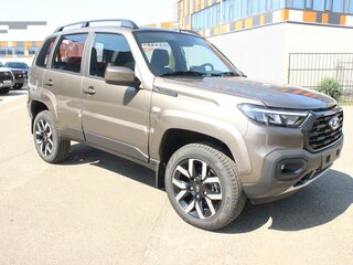 2026 Lada (ВАЗ) Niva Travel I Рестайлинг, серый, 1834000 рублей, вид 2