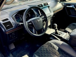 2017 Toyota Land Cruiser Prado 150 Series Рестайлинг 2, чёрный, 4200000 рублей, вид 5