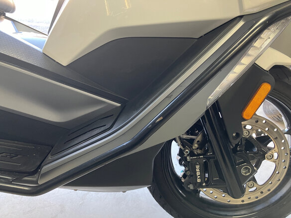2021 BMW C 400 GT, белый, 760000 рублей - вид 3