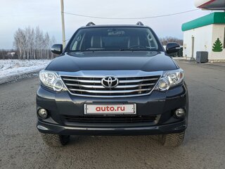 2014 Toyota Fortuner I, серый, 3000000 рублей, вид 2