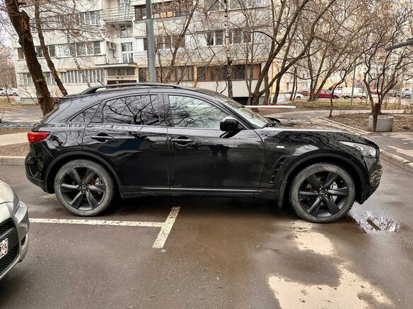 2014 Infiniti QX70, чёрный, 2120000 рублей - вид 3