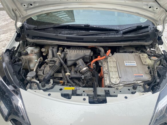 2019 Nissan Note e-Power II Рестайлинг, белый, 1500000 рублей - вид 8