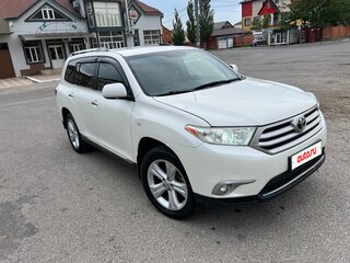 2012 Toyota Highlander II (XU40) Рестайлинг, белый, 1950000 рублей, вид 2