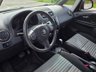 2010 Suzuki SX4 I (Classic) Рестайлинг, оранжевый, 850000 рублей, вид 5