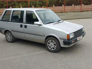 1986 Nissan Prairie I (M10), серебристый, 190000 рублей, вид 5