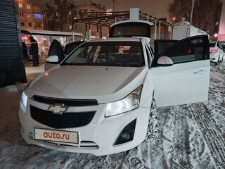 2014 Chevrolet Cruze I Рестайлинг, белый, 800000 рублей, вид 1