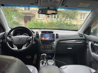 2014 Kia Sorento II Рестайлинг, серебристый, 1540000 рублей, вид 5