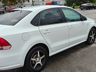 2014 Volkswagen Polo V, белый, 680000 рублей, вид 5
